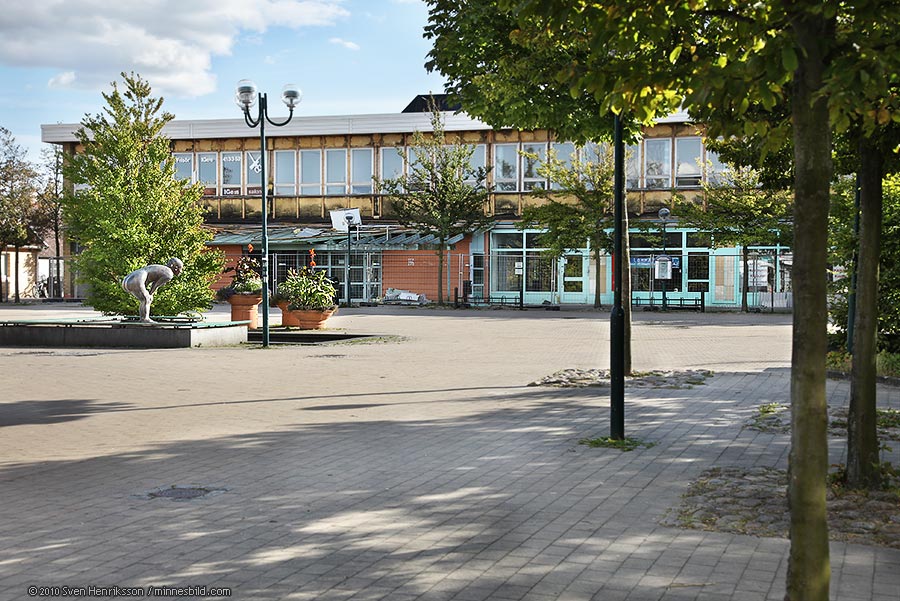 Centrumhuset i Lomma. Gamla Lommabilder. Sven Henriksson minnesbild.com