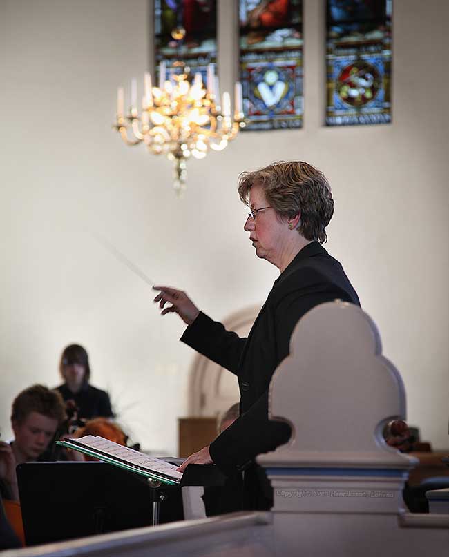 Lite data om bilden:
Plats: Lomma kyrka
Datum: 2009-04-25
Utrustning: Canon EOS 5D + EF 24-105
Lomma kyrka