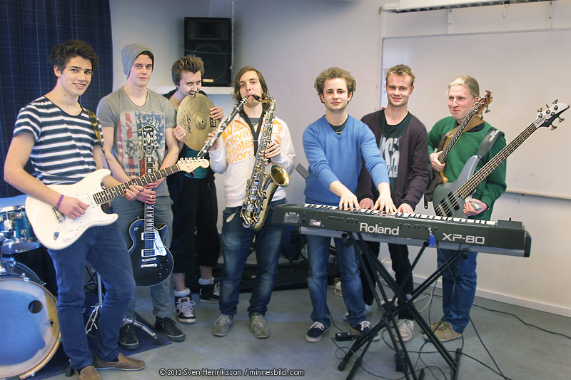 Musikalorkestern Footloose musical Lars-Erik Larssongymnasiet LEL Foto: Sven Henriksson, minnesbild.com