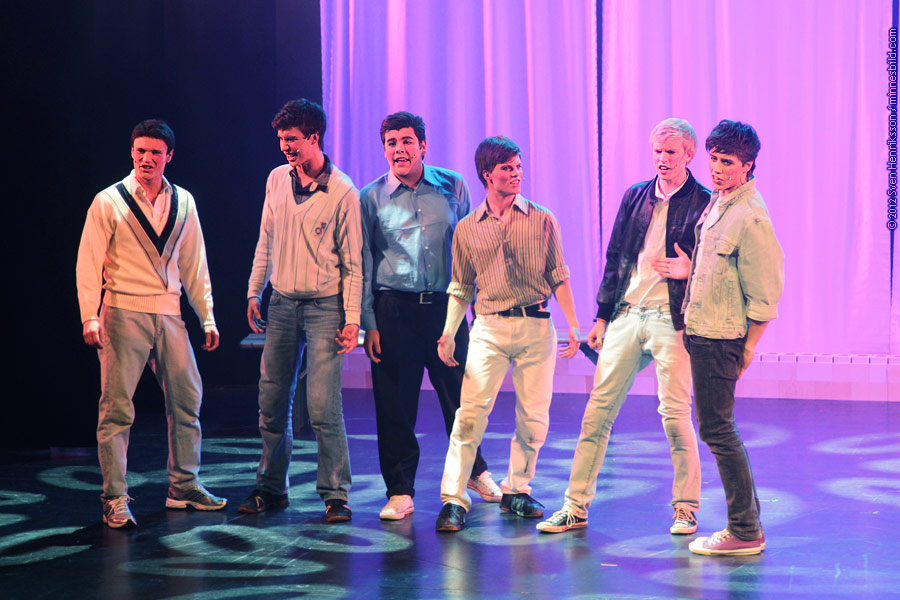 Footloose musical Lars-Erik Larssongymnasiet LEL Foto: Sven Henriksson, minnesbild.com