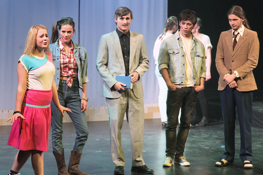 Footloose musical Lars-Erik Larssongymnasiet LEL Foto: Sven Henriksson, minnesbild.com