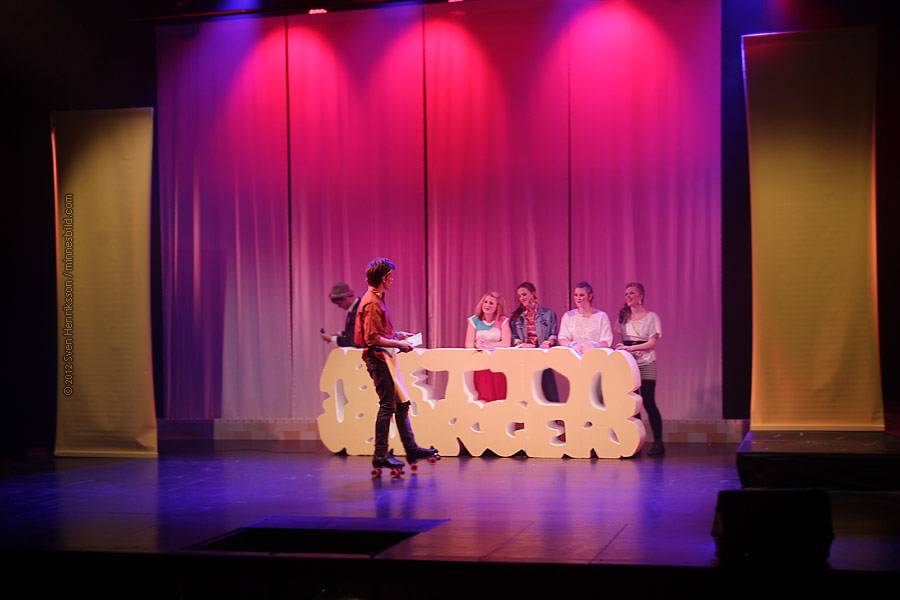 Footloose musical Lars-Erik Larssongymnasiet LEL Foto: Sven Henriksson, minnesbild.com
