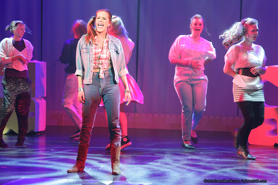 Footloose musical Lars-Erik Larssongymnasiet LEL Foto: Sven Henriksson, minnesbild.com
