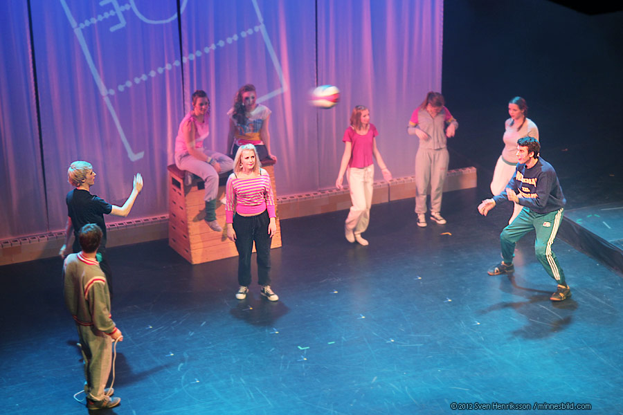 Footloose musical Lars-Erik Larssongymnasiet LEL Foto: Sven Henriksson, minnesbild.com