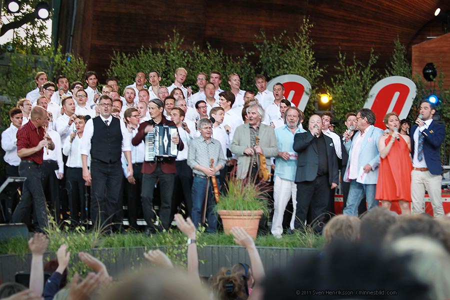 Final, Allsång på Skansen